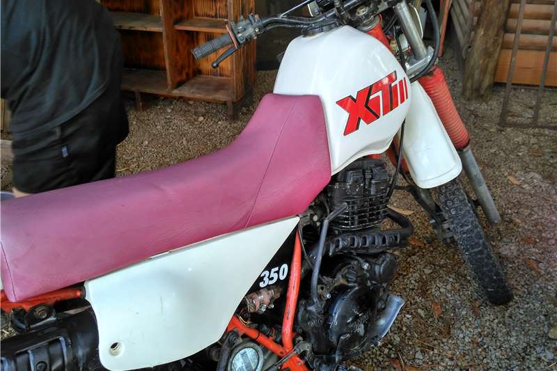  1985 Yamaha XT 