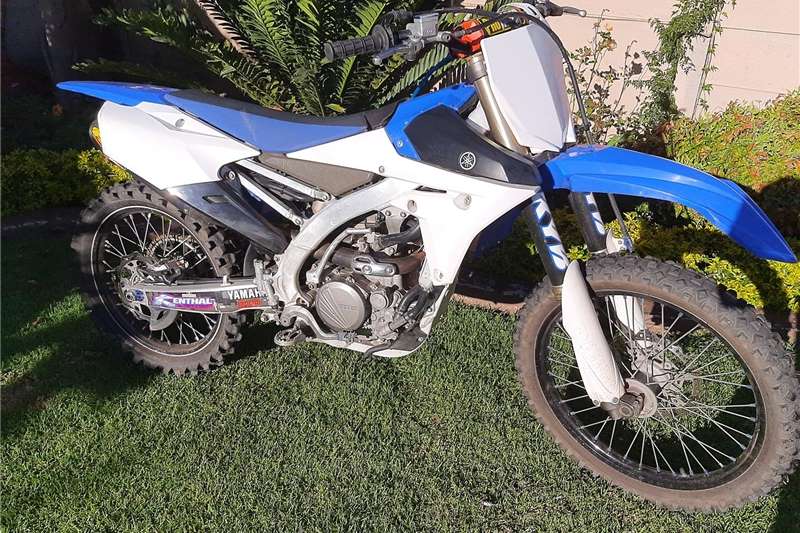 Yamaha YZF 2014