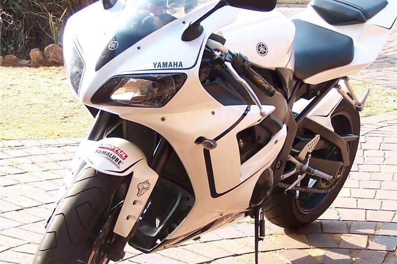 Yamaha YZF R1 2003