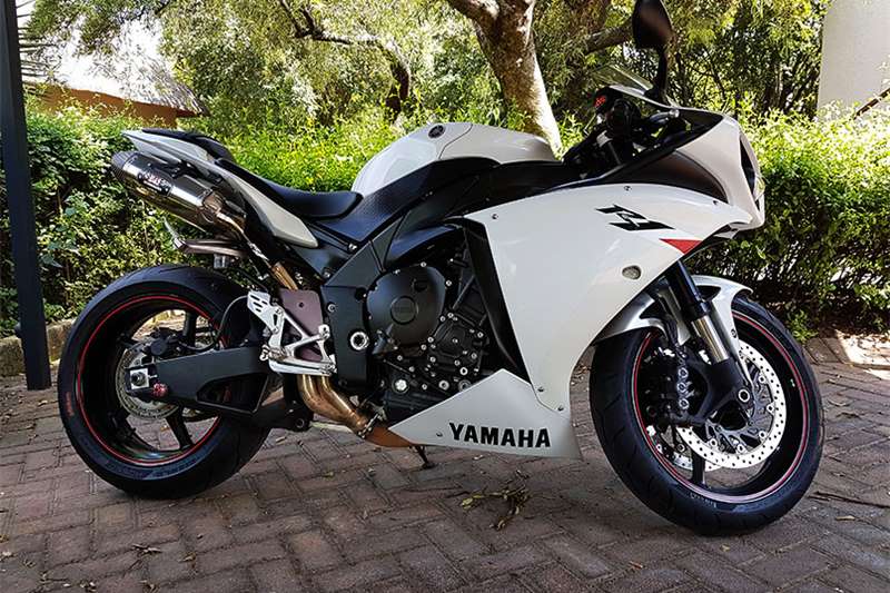 Yamaha YZF R1 2011