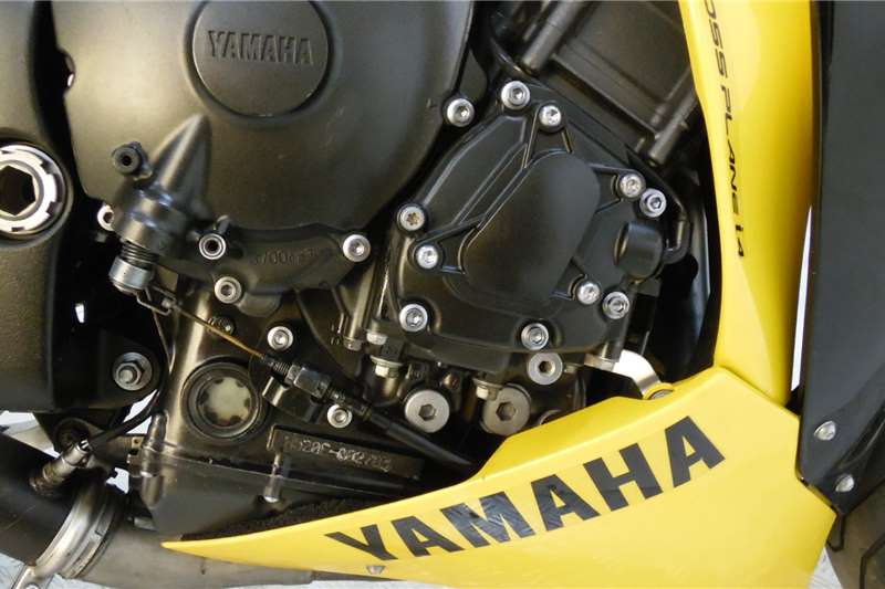 2011 Yamaha YZF R1