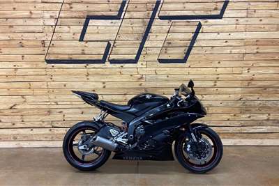  2006 Yamaha YZF R6 