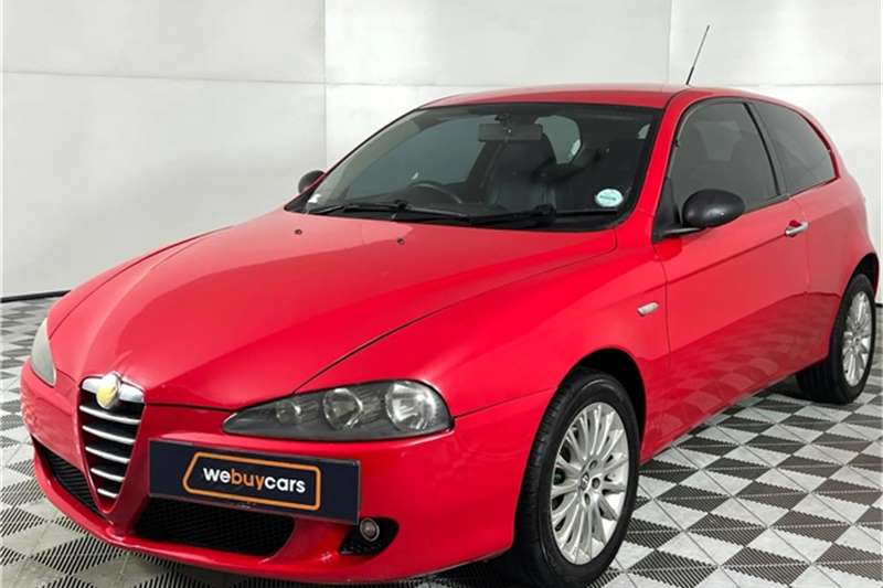 Alfa Romeo 147 2.0 3 door Distinctive 2006