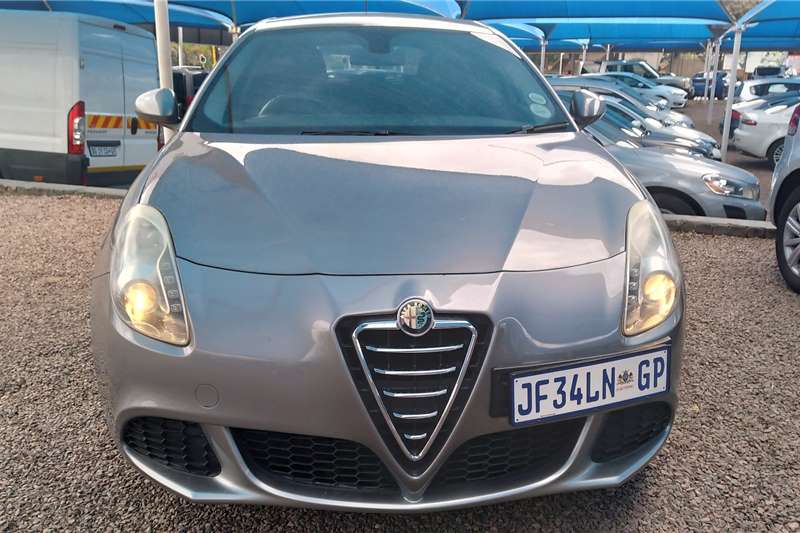 Alfa Romeo Giulietta 1.4TBi Distinctive 2013
