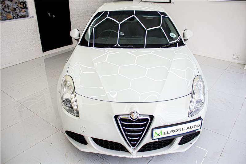 Alfa Romeo Giulietta 1.4TBi Distinctive 2013