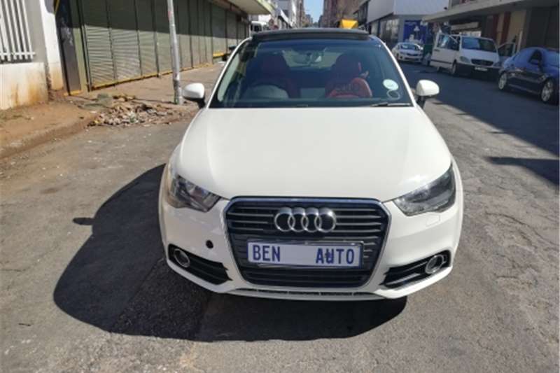 Audi A1 1.2T Attraction 2012
