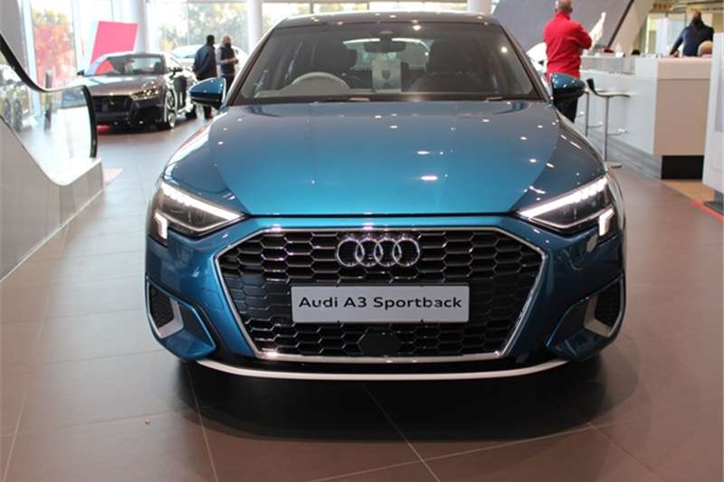 Audi A3 Sportback 1.4TFSI ADVANCED TIP (35TFSI) 2021