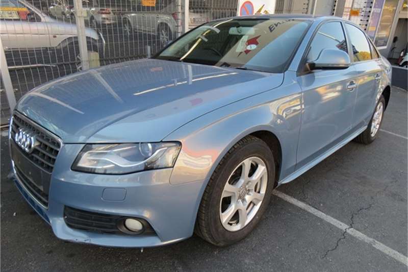 Audi A4 1.8T ATTRACTION (B8) 2009