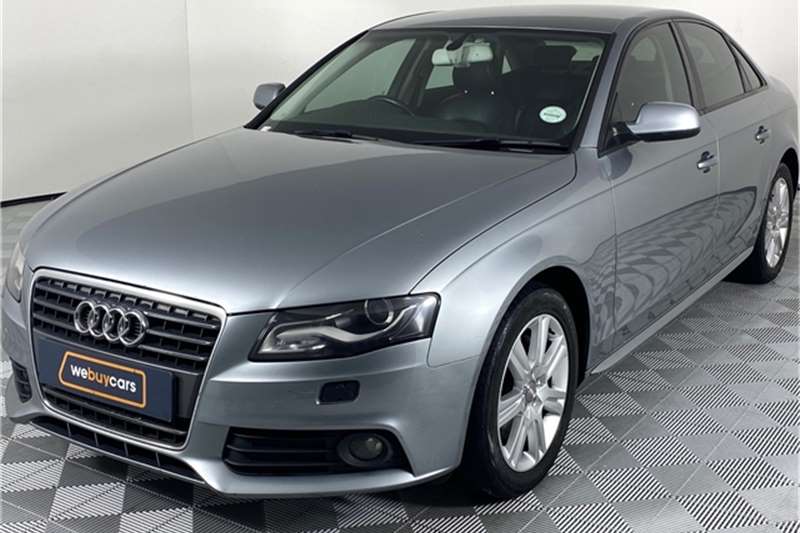 Audi A4 2.0T Ambition 2011