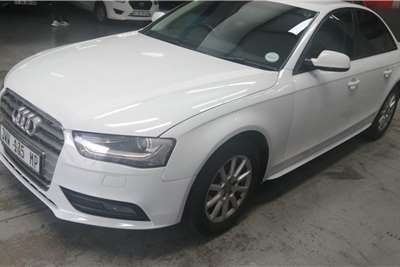  2013 Audi A4 sedan A4 1.4T FSI STRONIC (B9)