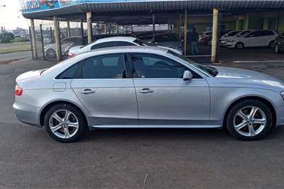  2015 Audi A4 sedan A4 2.0 TDI ADVANCED STRONIC ( 35TDI ) (B9)