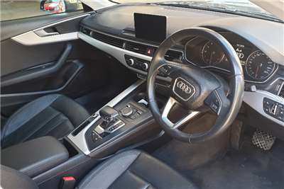  2017 Audi A4 sedan A4 2.0T FSI SPORT STRONIC (B9)