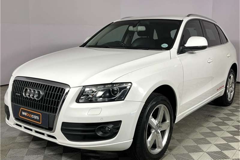 Audi Q5 2.0T quattro auto 2011