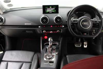  2014 Audi S3 3-door S3 STRONIC 3DR
