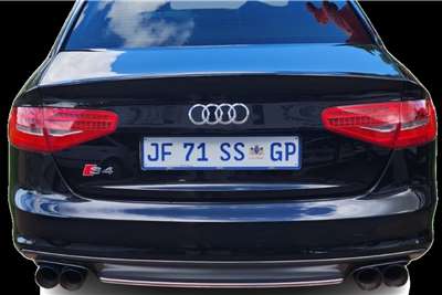  2013 Audi S4 sedan S4 3.0 TFSI QUATTRO TIP BLACK EDITION