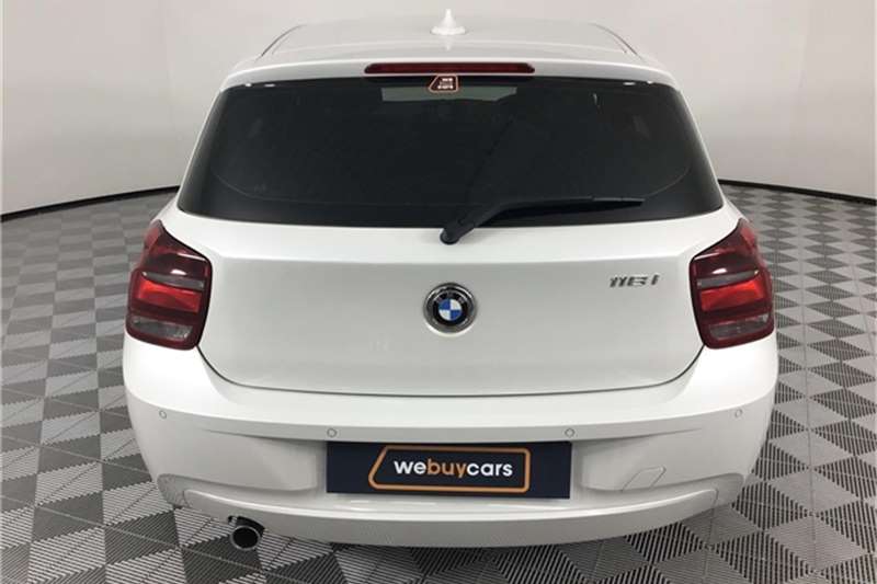 BMW 1 Series 118i 5-door auto 2014