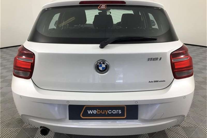 BMW 1 Series 118i 5-door auto 2014