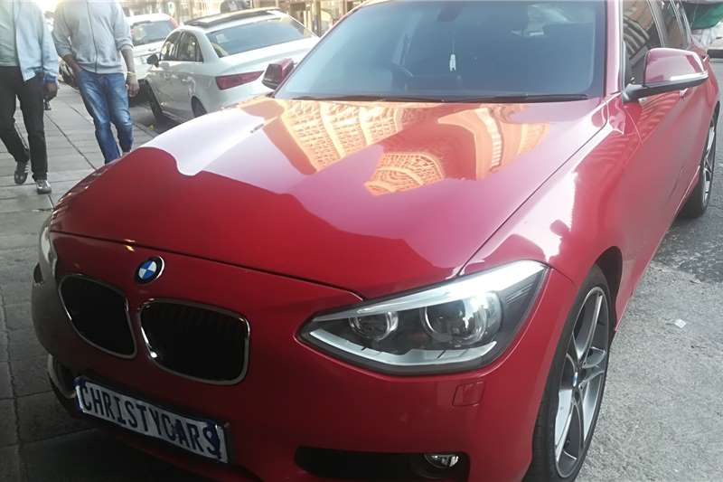 BMW 1 Series 118i auto 2015