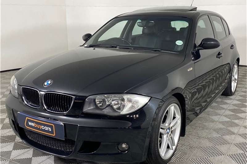 BMW 1 Series 120i 5-door 2007