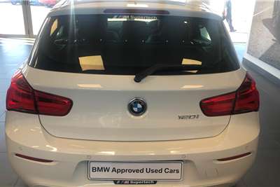  2019 BMW 1 Series 120i 5-door sports-auto