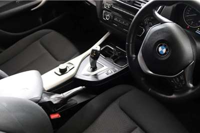  2015 BMW 1 Series 5-door 118i A/T (F40)