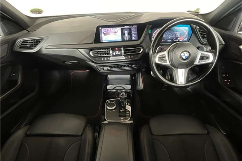 2021 BMW 1 Series 5-door
