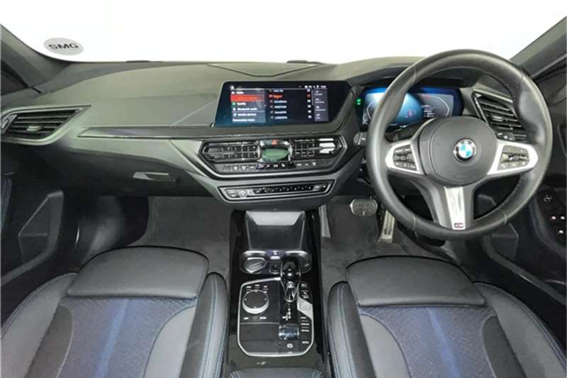 2023 BMW 1 Series 5-door
