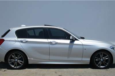  2016 BMW 1 Series M135i 5-door sports-auto