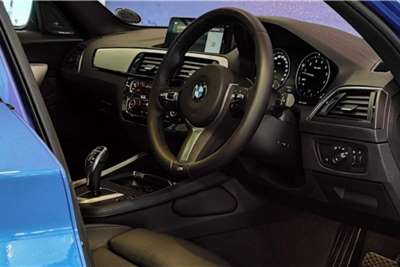  2019 BMW 1 Series M140i 5-door Edition Shadow sports-auto