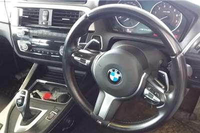 2019 BMW 1 Series M140i 5-door sports-auto