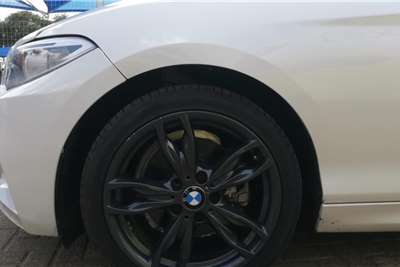  2015 BMW 2 Series 220i coupe Luxury auto