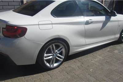  2014 BMW 2 Series coupe 220i M SPORT A/T(F22)