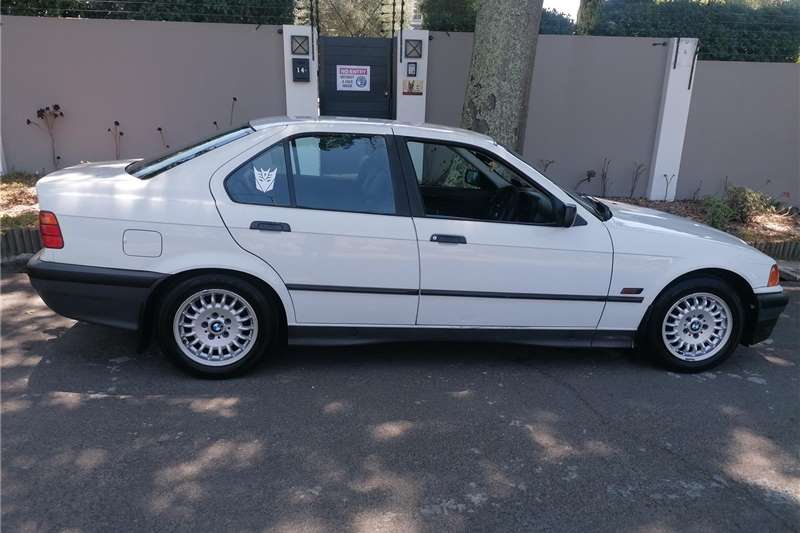 BMW 3 Series 318i 1995