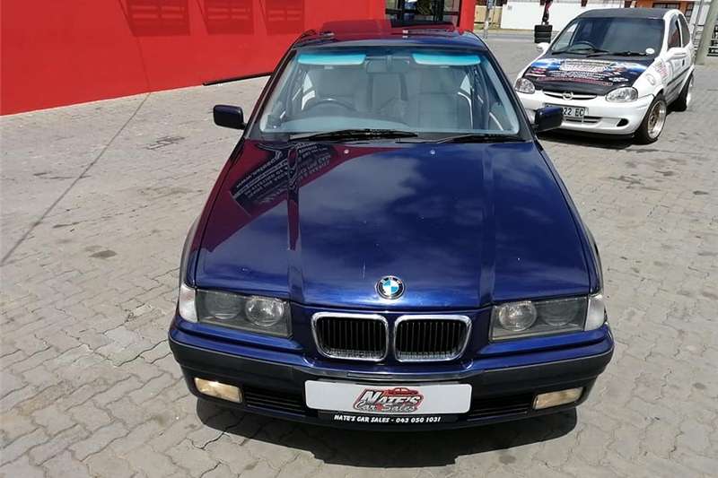 BMW 3 Series 318i 1999
