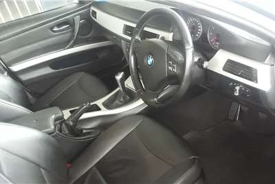  2011 BMW 3 Series 318i