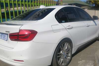  2017 BMW 3 Series 318i M Sport auto