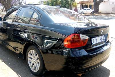 2005 BMW 3 Series 320i