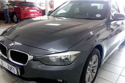  2012 BMW 3 Series 320i