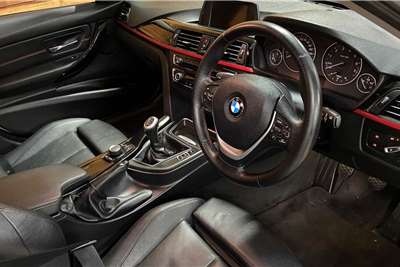  2012 BMW 3 Series 320i
