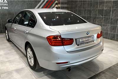  2012 BMW 3 Series 320i