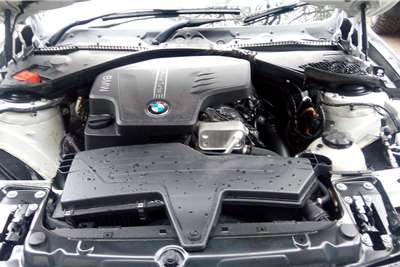  2013 BMW 3 Series 320i