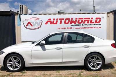  2015 BMW 3 Series 320i