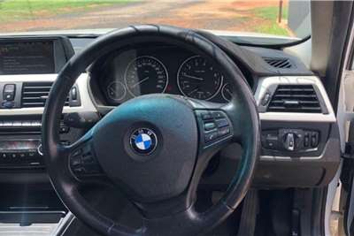  2015 BMW 3 Series 320i