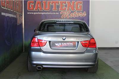  2010 BMW 3 Series 320i auto