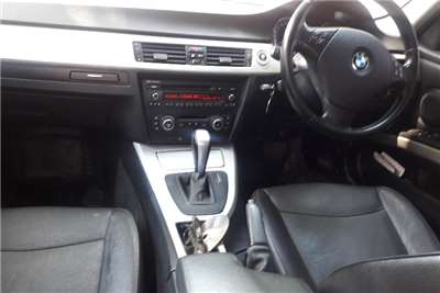  2011 BMW 3 Series 320i auto