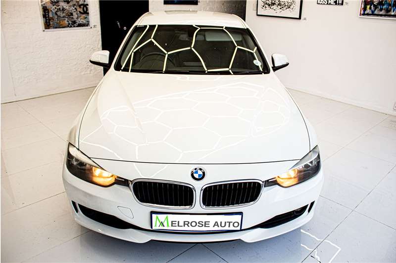 BMW 3 Series 320i auto 2013