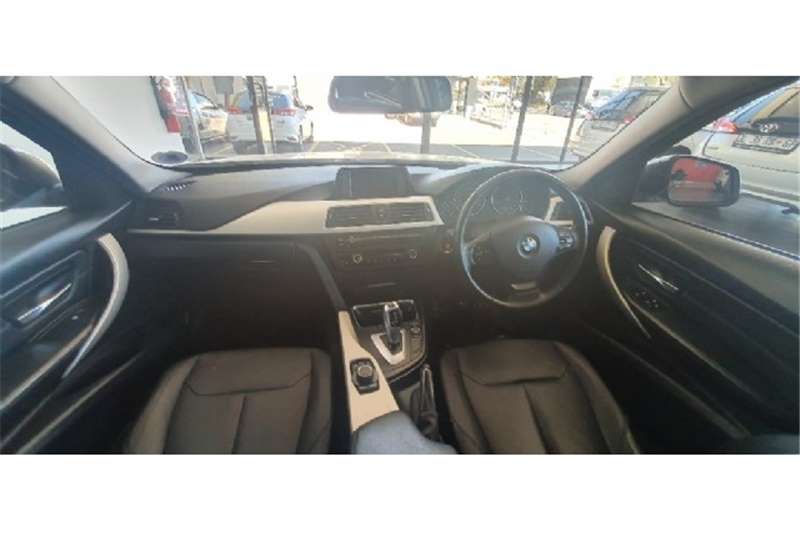 Used 2015 BMW 3 Series 320i auto