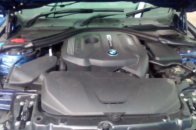 BMW 3 Series 320i auto 2016