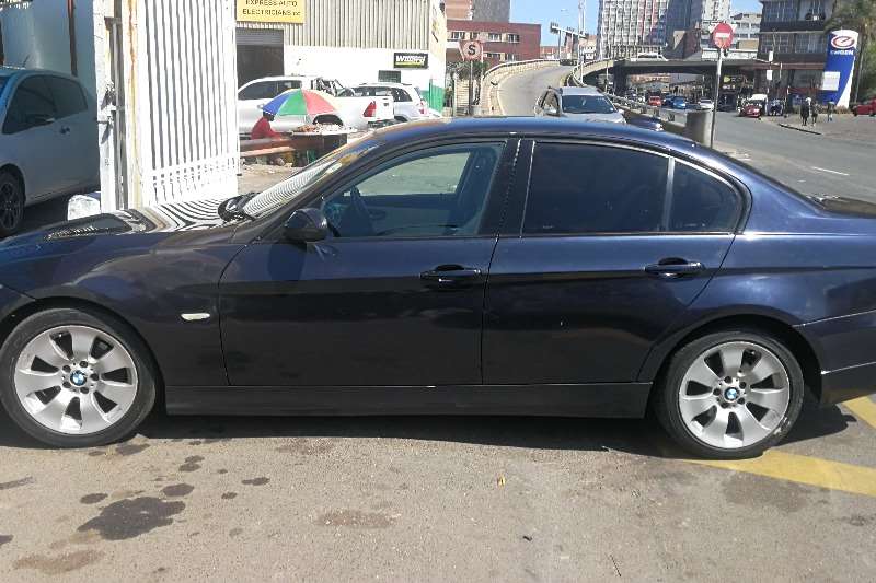 BMW 3 Series 320i Exclusive 2008