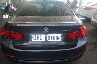  2013 BMW 3 Series 